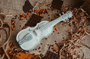 Коньяк  Прошянский  7 звезд  Скрипка фарфор  п/у 500  мл