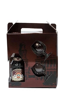 Коньяк  Арцруни  8 лет в п/у     500 мл с 2 бокалами