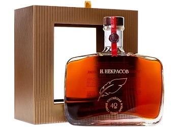 Коньяк Н. Некрасов  ОС 40-летний в подарочной коробке 700 мл