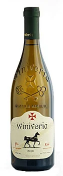 Вино Winiveria Kisi Виниверия Киси  полусладкое 2016 750 мл