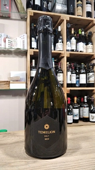 Вино игристое Лефкадия   Темелион Винтаж Брют 2020  750 мл  12 %