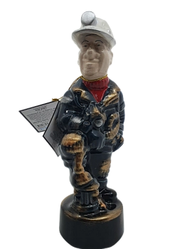 Коньяк  Прошянский Коньячный Завод   Шахтер 7 лет  (фарфор)   в п/у  330 мл