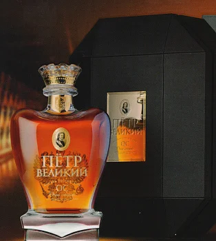Коньяк ККЗ Петр Великий ОС 25-летний Сувенирный Комплект с сургучной печатью   в п/у 700 мл