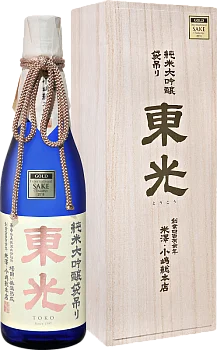 Саке  Toko Junmai Daiginjo Drip gift box Токо Дзюнмай Дайгиндзе Дрип в подарочной упаковке    720 мл