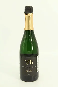 Игристое вино Pfeffingen Riesling Sekt 2021 750 мл 12,5%
