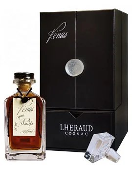 Коньяк Lheraud Cognac Venus 40 ans gift  box 700 мл 44%