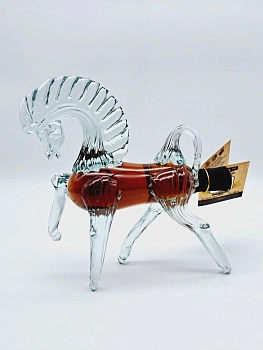 Коньяк Иджеван Сувенирный Конь 5 лет 100 мл