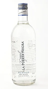 Текила La Puerta Negra Blanco     750 мл