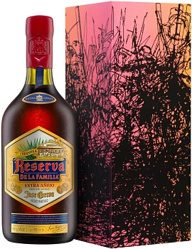Текила Jose Cuervo Reserva De la Familia Extra Anejo 700 мл