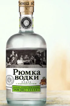 Водка Рюмка водки с кедровым настоем 500 мл