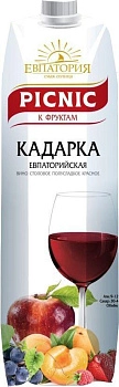 Вино Крымский Берег Кадарка Евпаторийская Пикник 1000 мл