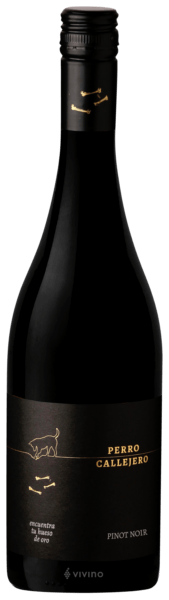 Вино   Bodega Toneles  Perro Callejero  Pinot Noir  Перро Каллехеро  Пино Нуар  2018    750мл