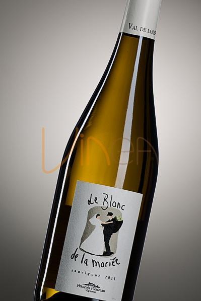 Вино Domaine de la Garreliere Le Blanc de la Mariée Sauvignon Blanc Touraine AOC Домен де ля Гаррельер Лё Блан да ля Марье Совиньон Турень 2015 750 мл