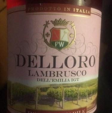 Игристое вино Delloro Lambrusco Dell'Emilia Rosso  IGT 750 мл