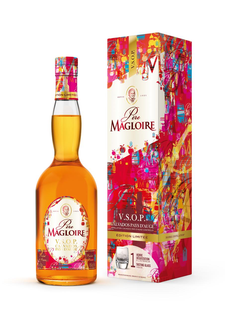 Кальвадос Pere Magloire VSOP  подарочная упаковка с бокалом 700 мл