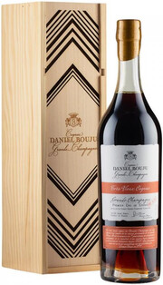 Коньяк Daniel Bouju  Brut de Fut Grande Champagne AOC  700 мл