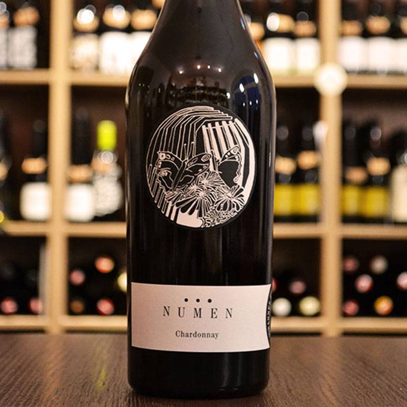 Вино Johannes Zillinger  Numen Chardonnay  Йоханнес Циллингер  Нумен Шардоне  2013 750 мл