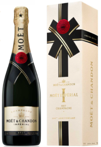 Шампанское Moet & Chandon Brut Impérial Limited Edition new year gift box  750 мл