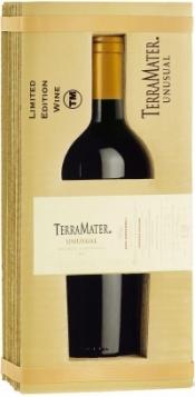 Вино TerraMater Unusual Mighty Zinfandel ТерраМатер Ан'южуэл Майти Зинфандель (в подарочной упаковке) 2010 750 мл