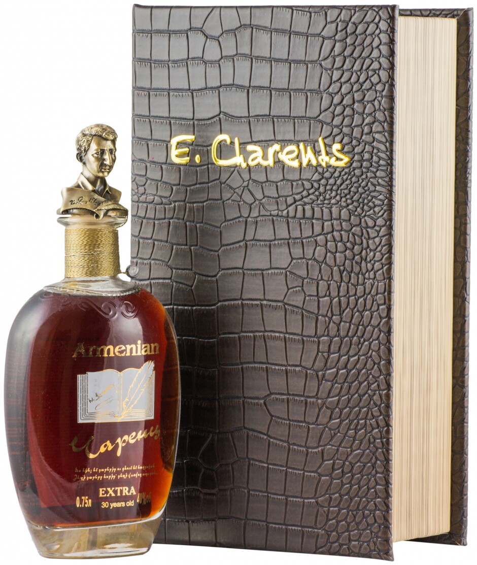 Коньяк Charenls EXTRA  30 year   750 мл