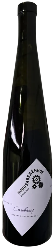 Вино  Новозаведённое Сильванер белое  полусладкое 2024  750 мл  13,2 %