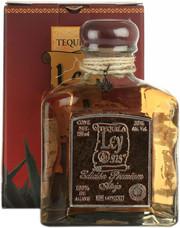 Текила Ley 925 Anejo  gift box  750 мл
