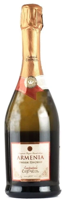Игристое вино Armenia Armenian Champagne Semisecco  750 мл