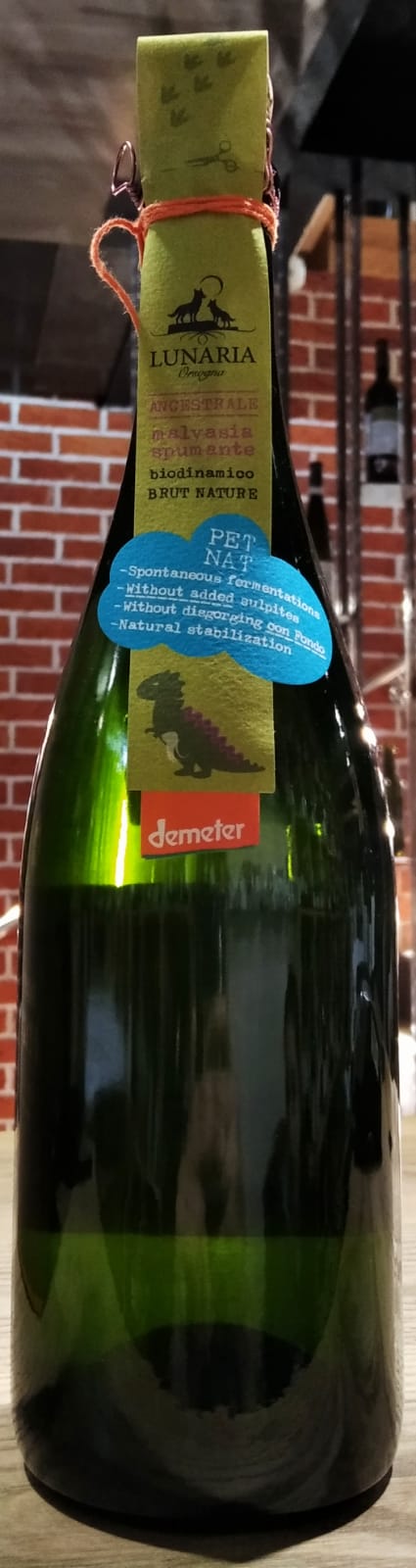 Игристое вино Lunaria  "La Belle" Malvasia Spumante Brut Nature     750 мл