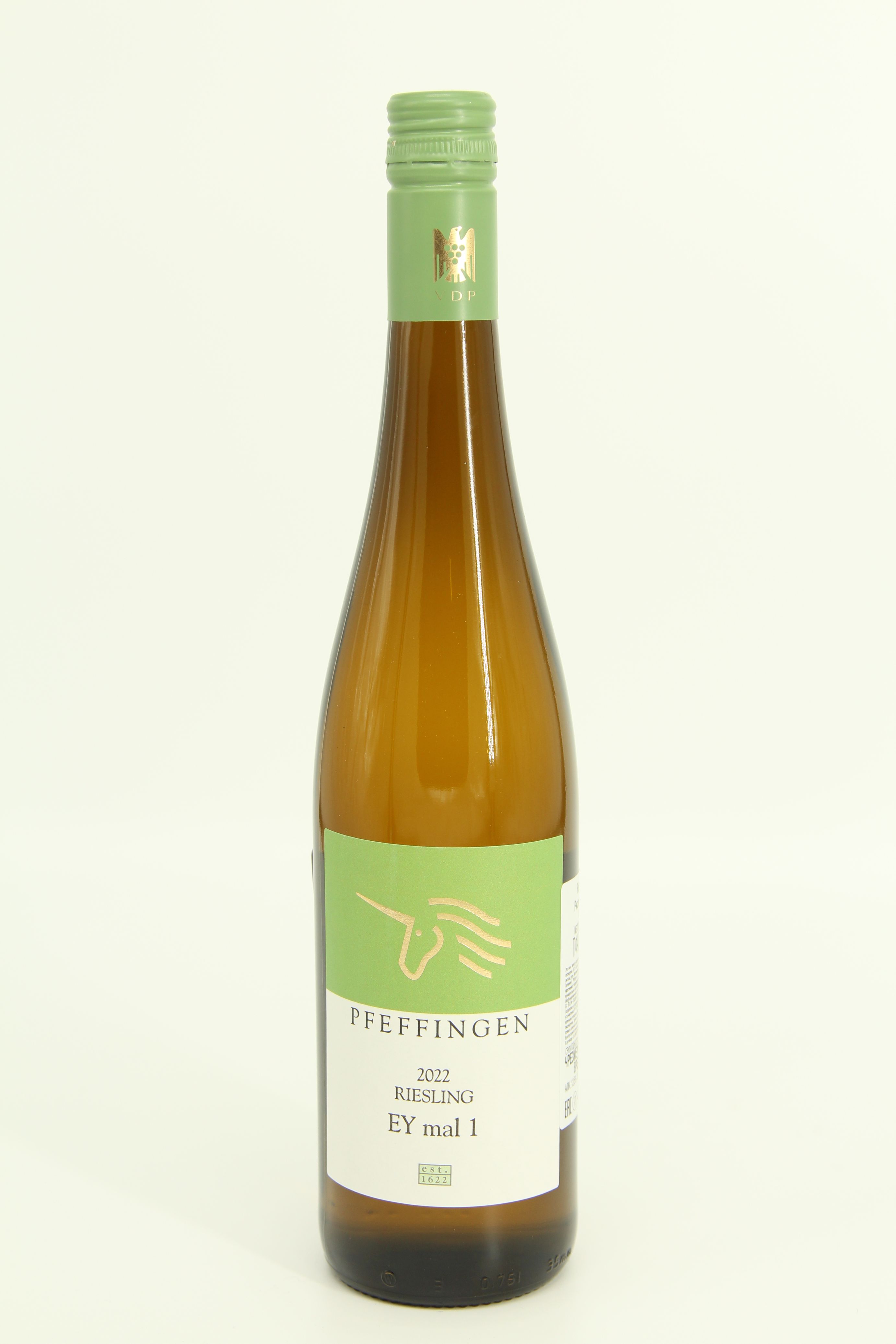 Вино Pfeffingen EY mal 1 2022 750 мл 12,5%