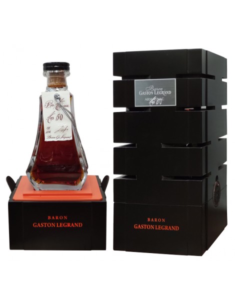 Арманьяк Baron G. Legrand Bas Armagnac 50 ans gift box 700 мл