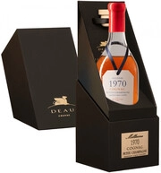 Коньяк Deau   Petite Champagne AOC 1970 gift box   700 мл  48,1 %