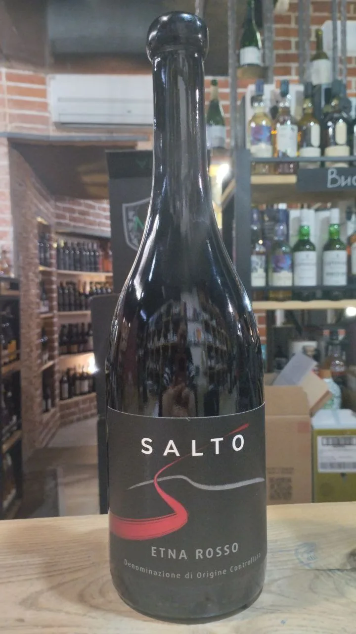 Вино Salto Salvo Foti Etna Rosso DOC Etna  750 мл