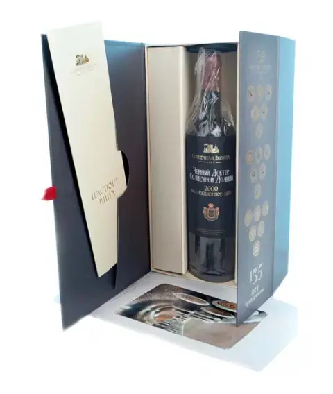 Вино Солнечная Долина Черный Доктор в подарочной упаковке  2000  750  мл