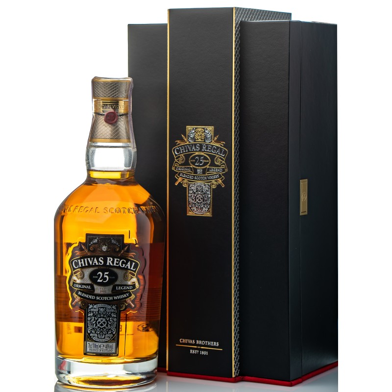 Виски Chivas Regal 25 years old  with box   700 мл