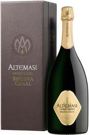Игристое вино Altemasi Riserva Graal Trento DOC  gift box  2012   750 мл