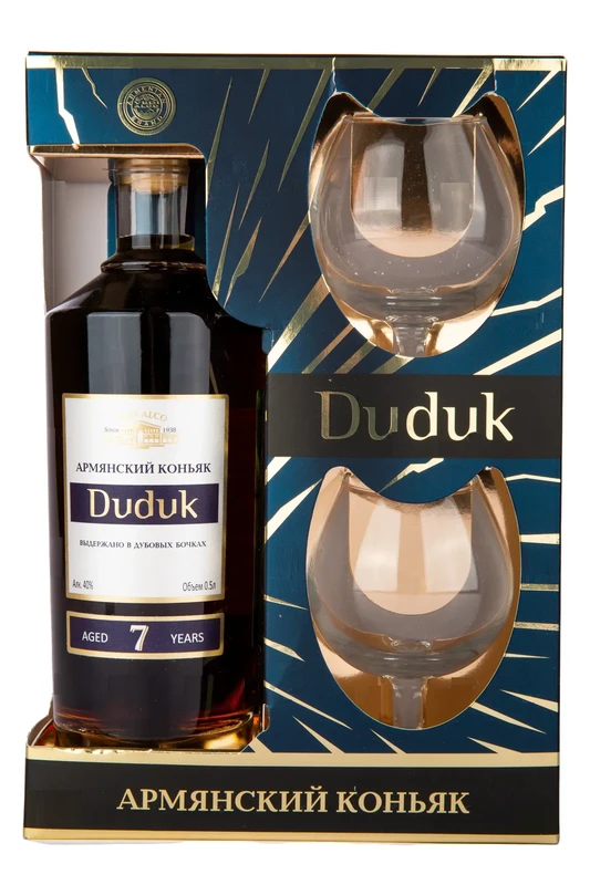 Коньяк Армянский Дудук 7 лет  п/у 500 мл + 2 бокала