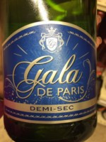 Игристое вино  Gala de Paris     Гала де Пари   Полусухое 7