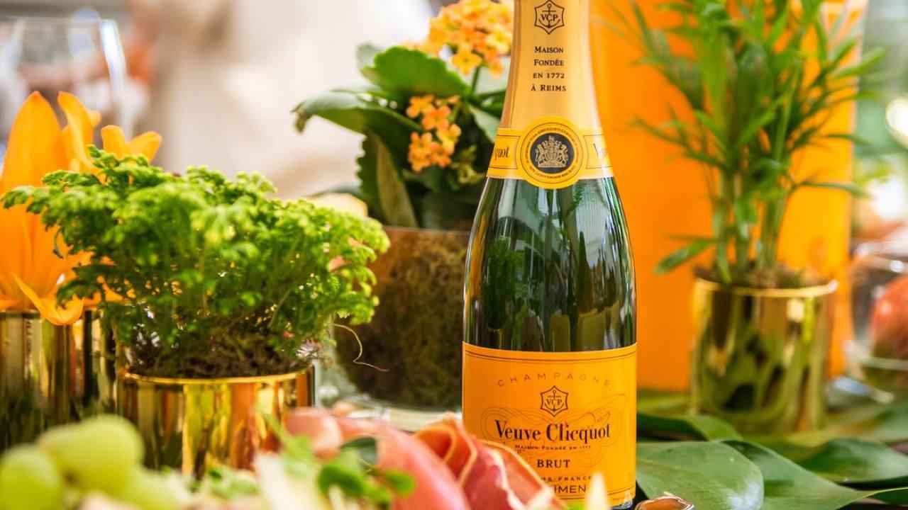 Вдова Клико: имя империи шампанского
