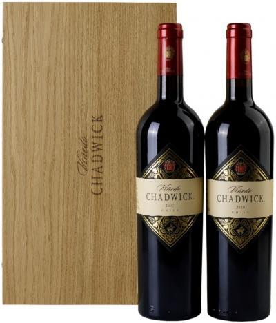 Винный набор Errazuriz Vinedo Chadwick  set of 2 bottles 2002  2010  wooden box Эрразурис Виньедо Чедвик сет на 2 бутылки 2002 2010  в деревянной коробке