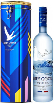 Водка  Grey Goose  metal box 700 мл