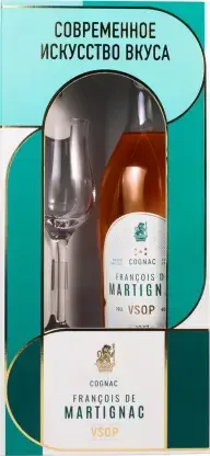 Коньяк Francois de Martignac VSOP   gift box with glass  700 мл  40%