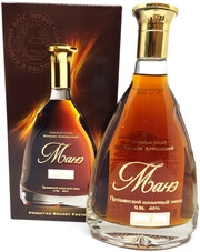 Коньяк Mane 8 Years Old  gift box  8 year  500 мл.