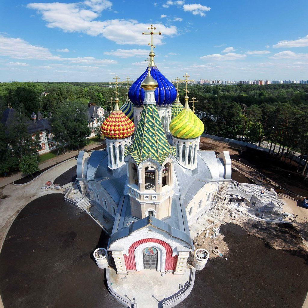 Винно-литературный тур в Переделкино