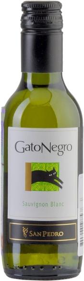 Вино Gato Negro Sauvignon Blanc Гато Негро Совиньон Блан 2014 1875мл