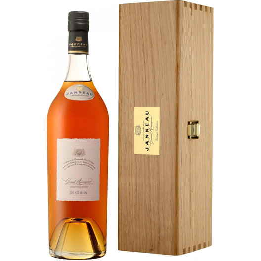 Арманьяк Janneau Vintage Collection gift box  1982 700 мл