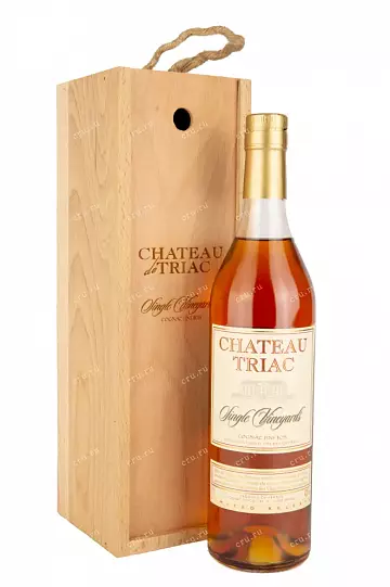 Коньяк Chateau de Triac Single Vineyards Fins Bois gift box 700 мл 40%