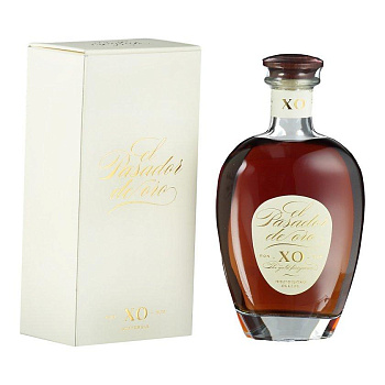 Ром El Pasador de Oro ХО  gift box   700 мл