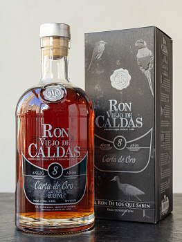 Ром Viejo de Caldas Carta de Oro 8 Y.O  700 мл