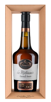 Кальвадос Christian Drouin Pays d'Auge gift box  2005  700 мл