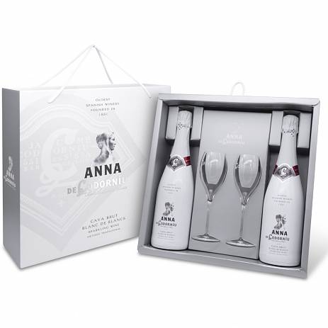 Подарочный набор  Cava    Anna de Codorniu  Blanc de Blancs  Brut  gift box